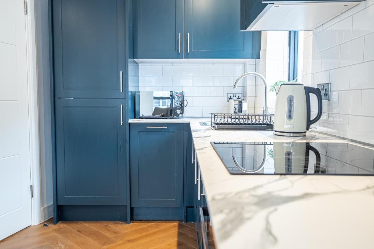 Rose Hill Boutique Apartments Near Brighton Beach Bagian luar foto